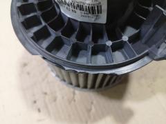 Мотор печки на Nissan Bluebird Sylphy G11 Фото 3