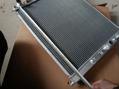 Радиатор ДВС TADASHI TD-036-8026, 10-26962-SX, 15932852, 15932855, 25789912, 25957496, 319093J, 319094J, 319205T, 606152, AT13055, CU13108, TD-036-13055-26, TD-036-7021 на Cadillac Cts LF1 Фото 14