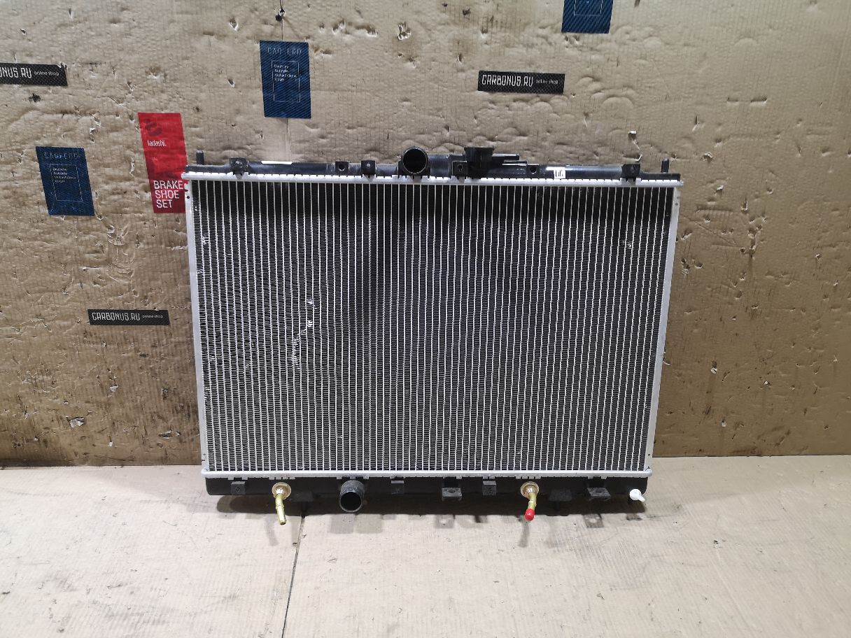 Радиатор ДВС TADASHI TD-036-0021, 01163028, 10-26844-SX, 104855, 119084, 140055N, 2064029, 248158F, 248158J, 248158R, 248158U, 248180U, 28200, 314347, 32002200, 37855, 522200R, 526908-2, 5269082K, 53686, 60322200, 68158, 734197, 8010-306, 8MK 376 753-671, ADC49847, ARD1443, C557-39, CR 1073 000S, DA36935, DAP369035, DCM2526, JPR0110, LRC 11172, MBPIN99-910, MBPIN99-911, MBPIN99910, MC-H77W-1216, MC00012, MC00012-2R, MMC012, MR373172, MR373172-N2, MR373172-R1, MR431239, MR464810, MR571562, MT2200, PL031281, PL031281R, PL031282, PRD1443, STMC00012, VCS4197, WG1722514 на Mitsubishi Pajero Io H76W 4G93 Фото 1