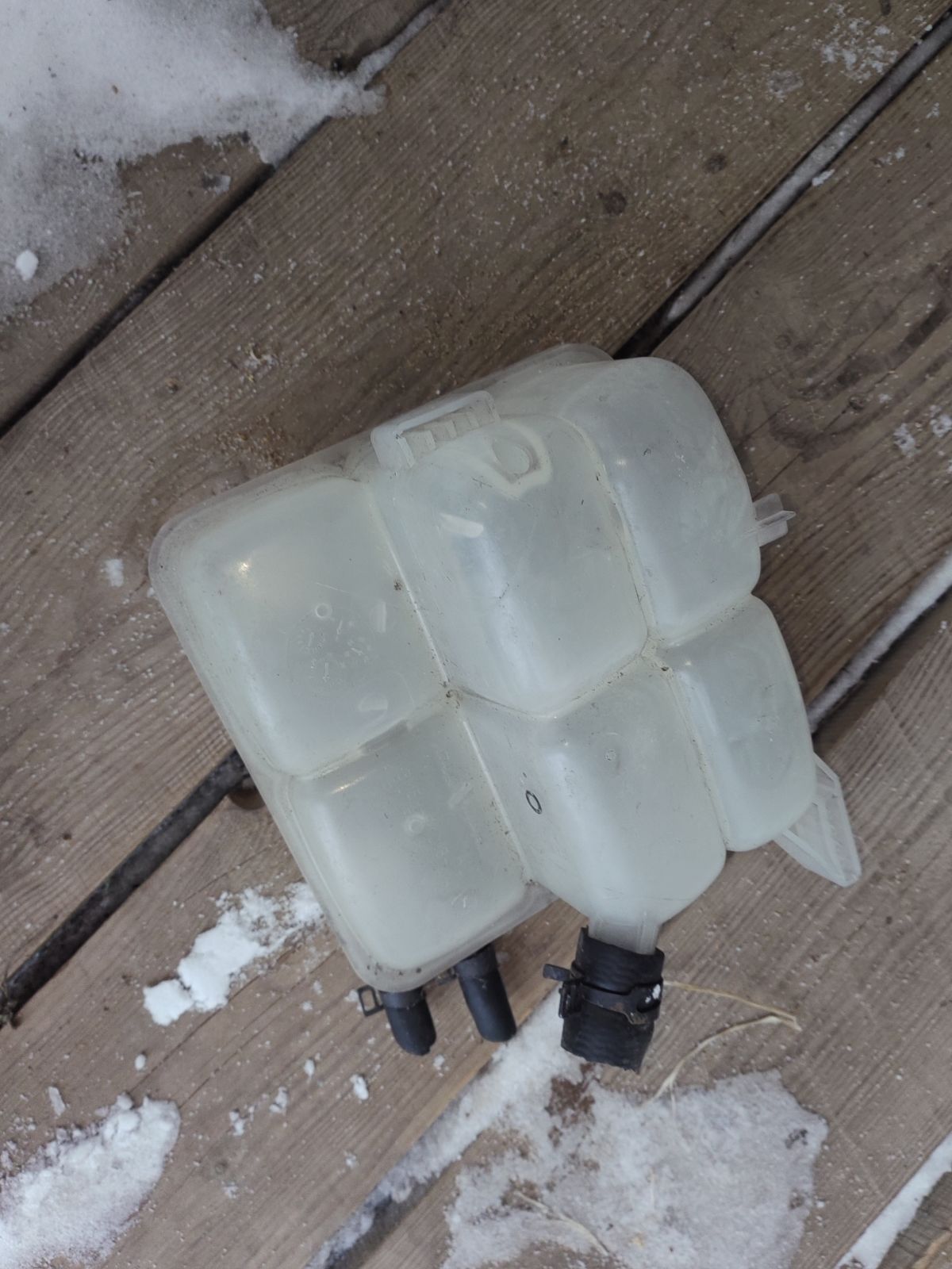 Бачок расширительный на Mazda Axela BK5P ZY Фото 5