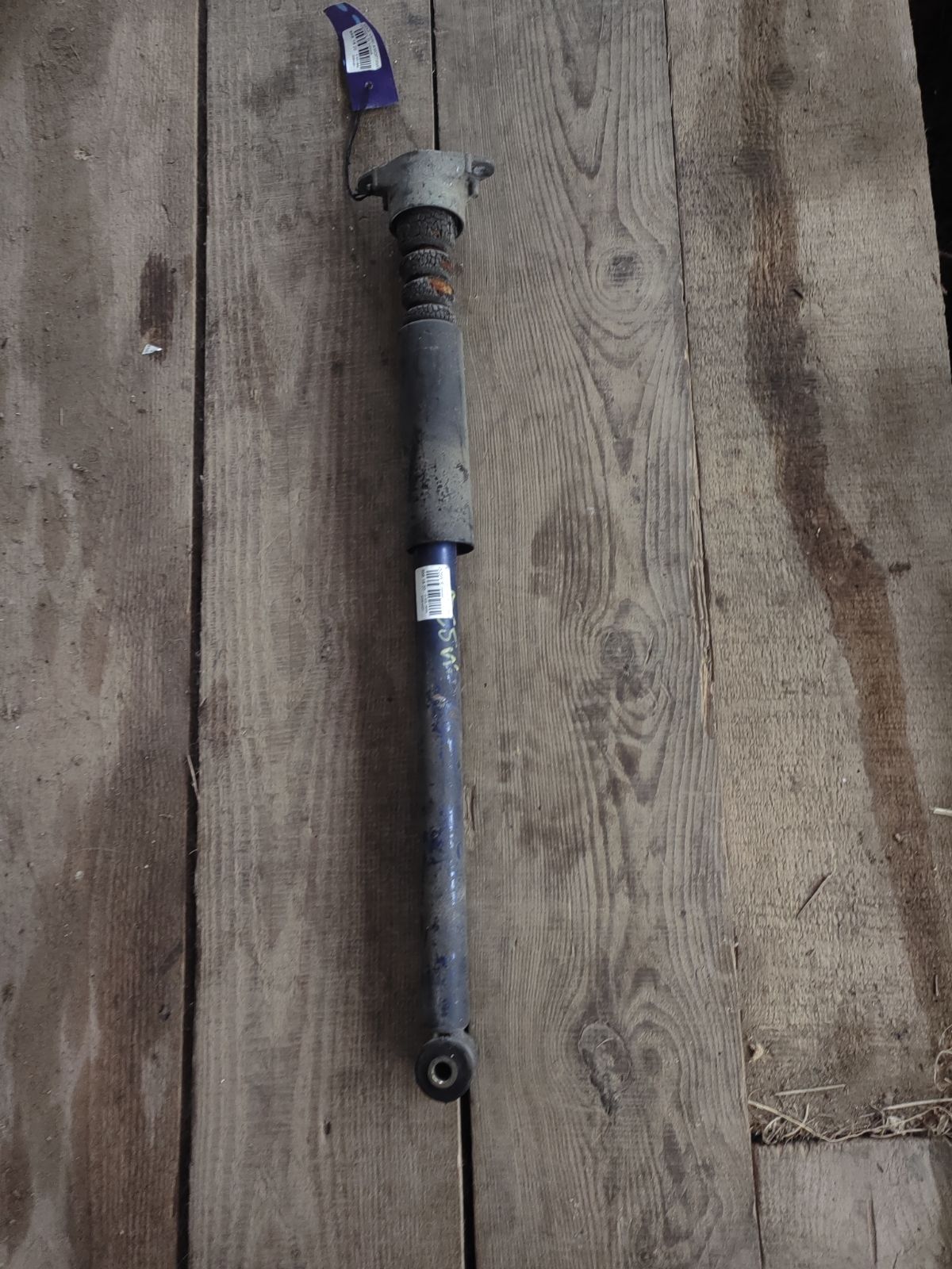 Амортизатор 1206032, 1209075, 1251758, 1305612, 1327469, 2S61-18008-AA, 2S61-18008-AC, 2S61-18008-AD, 2S61-18008-AE, 553308, CR-003R-DY3W, CR9024, D3502870XD, SJ-003R-DY3W, ST-003R-DY3W на Mazda Verisa DC5W Фото 4