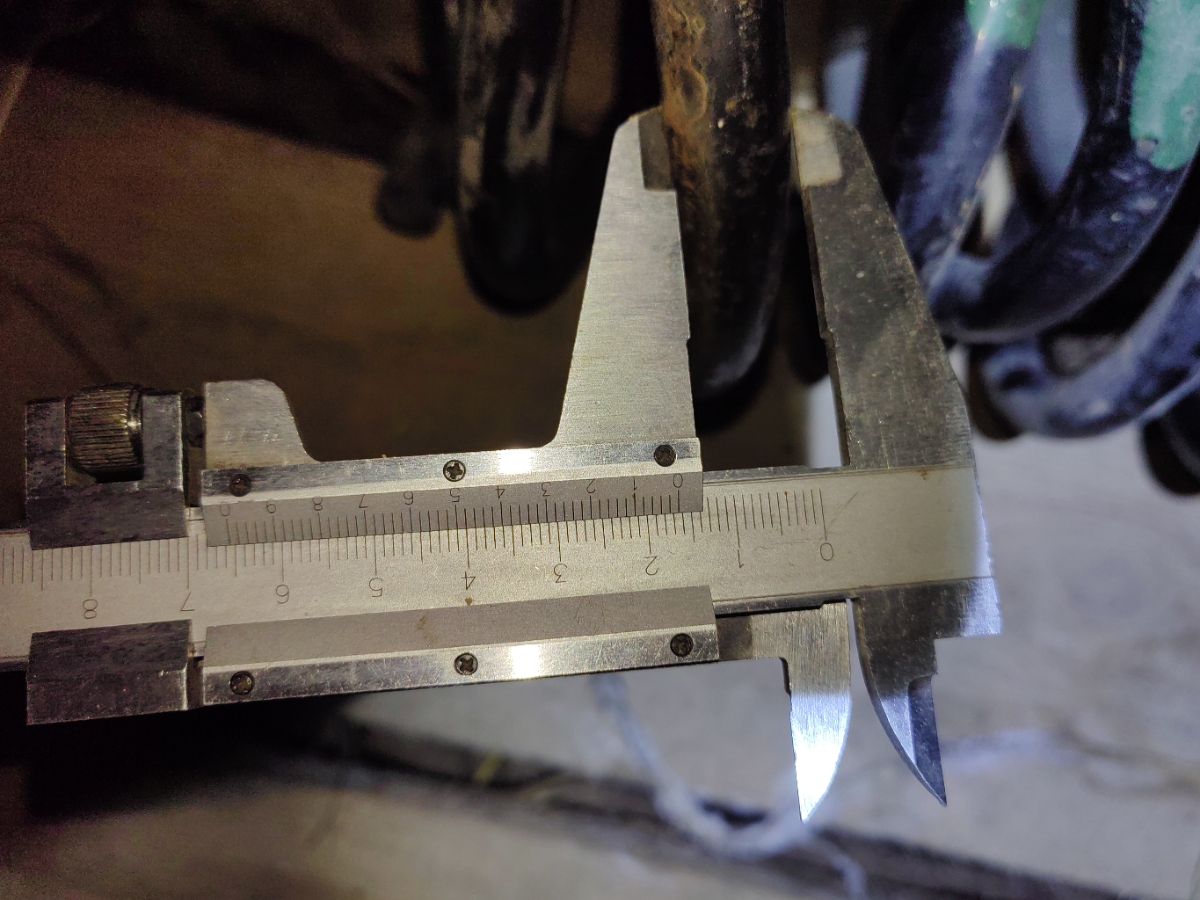 Пружина на Toyota Noah ZRR70G 3ZR-FE Фото 3