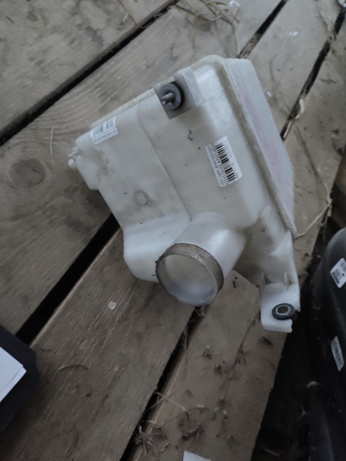 Влагоотделитель 17893-16130 на Toyota Carina AT211 7A-FE Фото 3