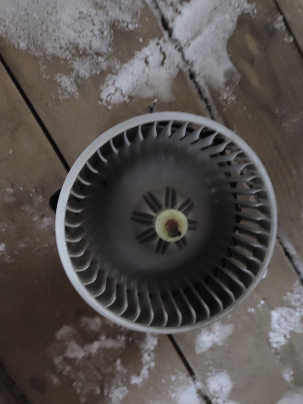 Мотор печки 72223AG000 на Subaru Legacy Wagon BP5 Фото 4