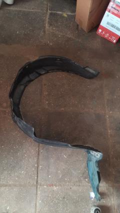 Подкрылок 53875-68011, 53875-68010, 53875-68012 на Toyota Wish ZNE14G 1ZZ-FE Фото 6