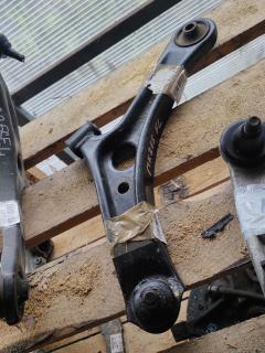 Рычаг на Suzuki Palette MK21S Фото 8