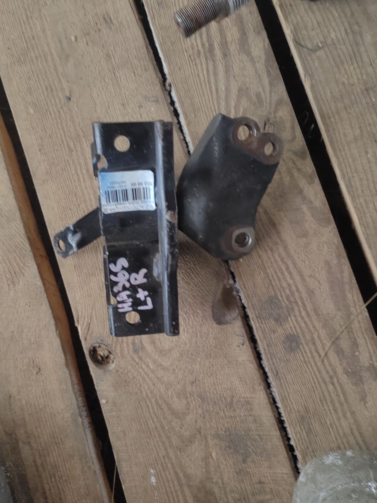 Подушка двигателя на Suzuki Alto HA36S R06A Фото 7