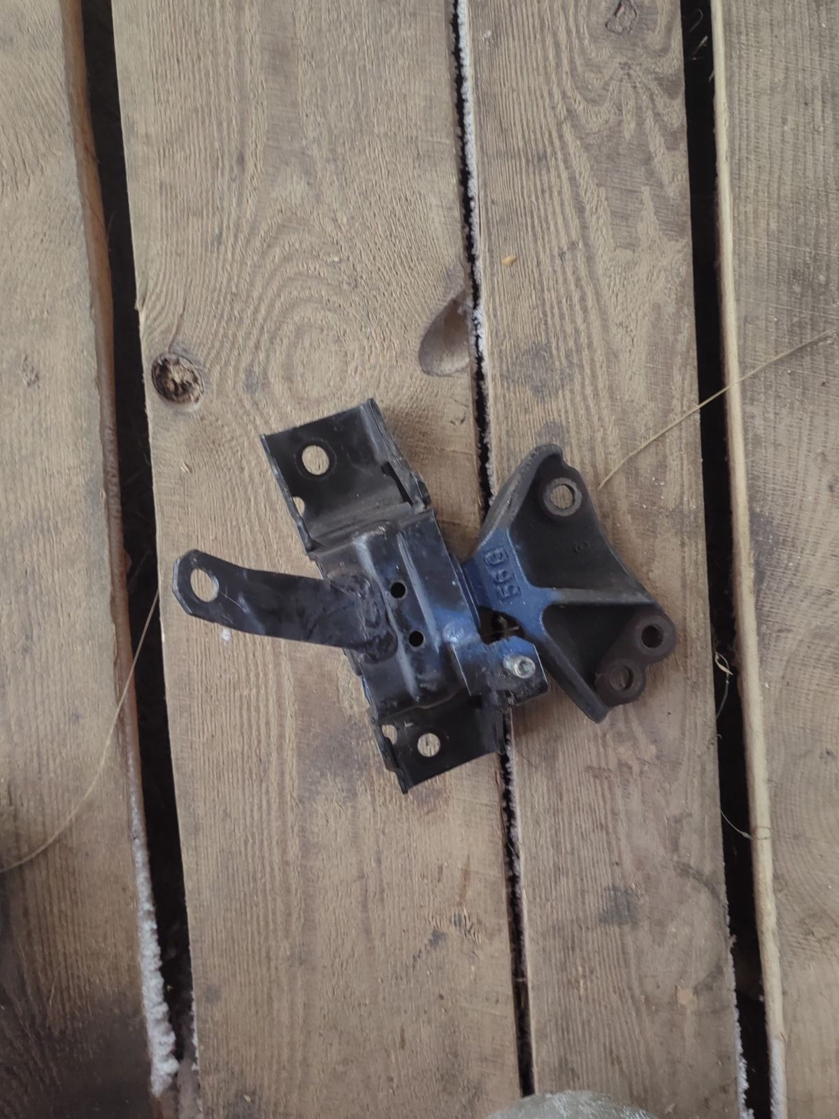 Подушка двигателя на Suzuki Alto HA36S R06A Фото 8