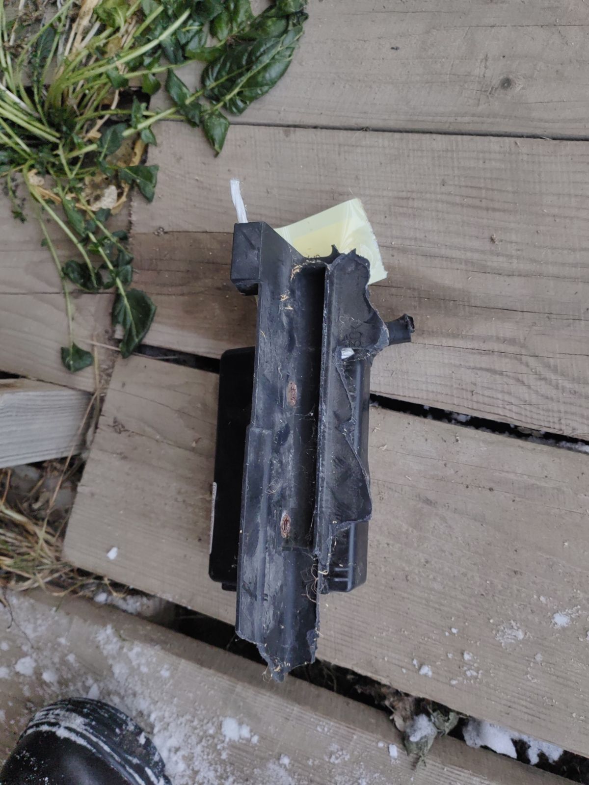 Блок предохранителей на Toyota Avensis AZT255 1AZ-FSE Фото 5