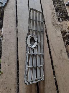 Решетка радиатора 53114-05060 на Toyota Avensis AZT255 Фото 5