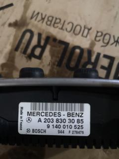Блок управления климатконтроля 2038303085 на Mercedes-Benz C-Class W203.046 271.946 Фото 3
