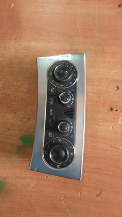 Блок управления климатконтроля 2038303085 на Mercedes-Benz C-Class W203.046 271.946 Фото 9
