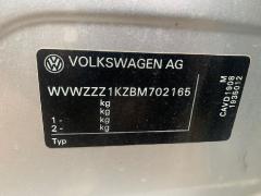 Подставка под аккумулятор на Volkswagen Golf V 1KZ Фото 3