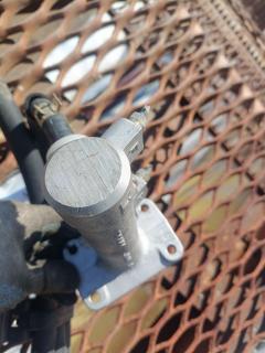 Главный тормозной цилиндр на Isuzu Elf NKR55 4JB1 Фото 16