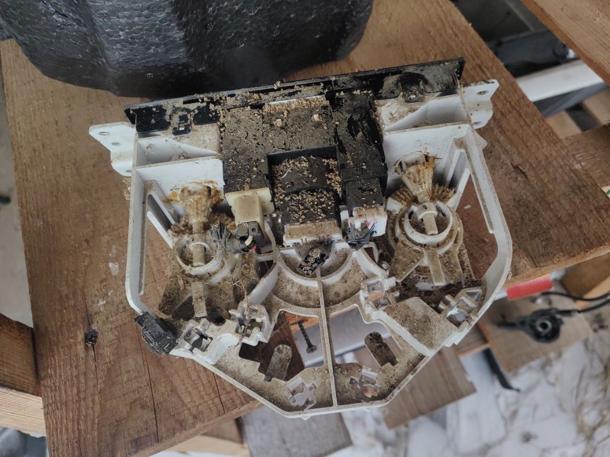 Блок управления климатконтроля на Mazda Demio DW3W B3 Фото 6