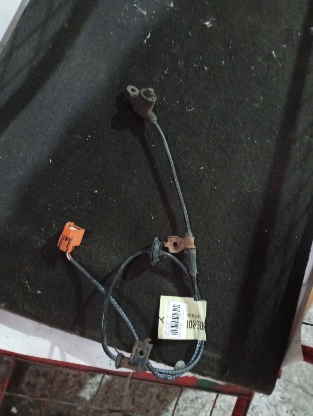 Датчик ABS на Honda Stepwgn RF1 B20B Фото 3