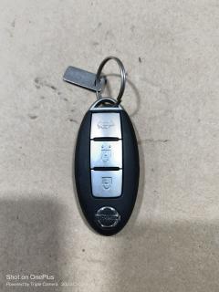 Ключ двери на Nissan Note E11 HR15DE Фото 2