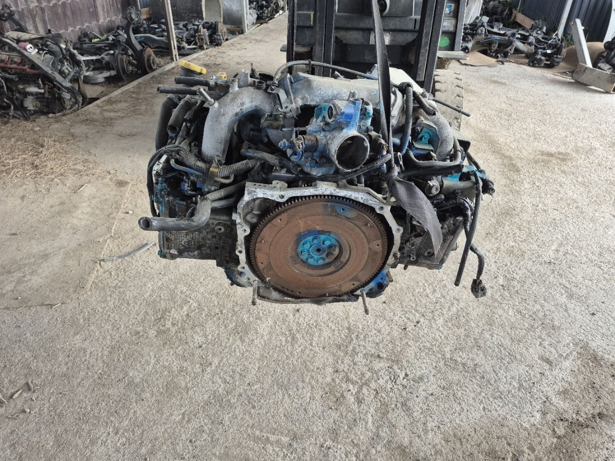 Двигатель на Subaru Legacy B4 BE5 EJ204 Фото 43