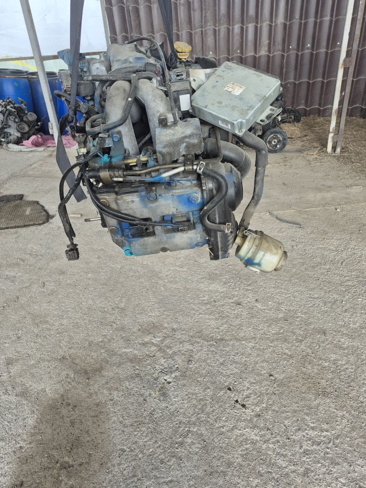 Двигатель на Subaru Legacy B4 BE5 EJ204 Фото 47