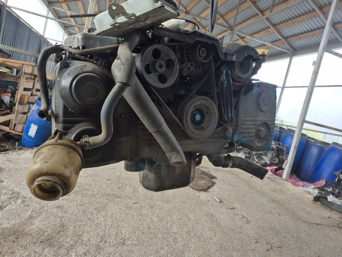Двигатель на Subaru Legacy B4 BE5 EJ204 Фото 48