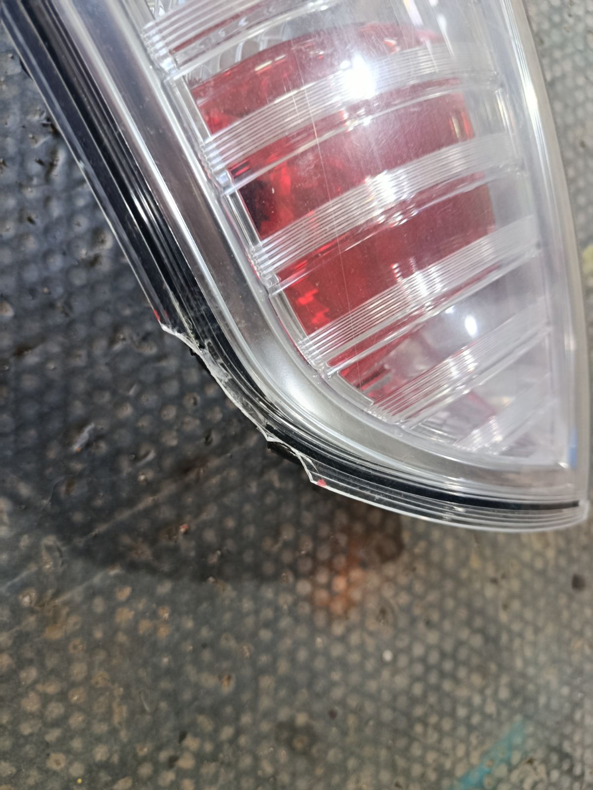 Стоп 220-51895 220-51895 на Toyota Passo KGC10 Фото 14