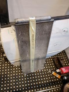 Радиатор кондиционера на Honda Fit GE6 L13A Фото 7