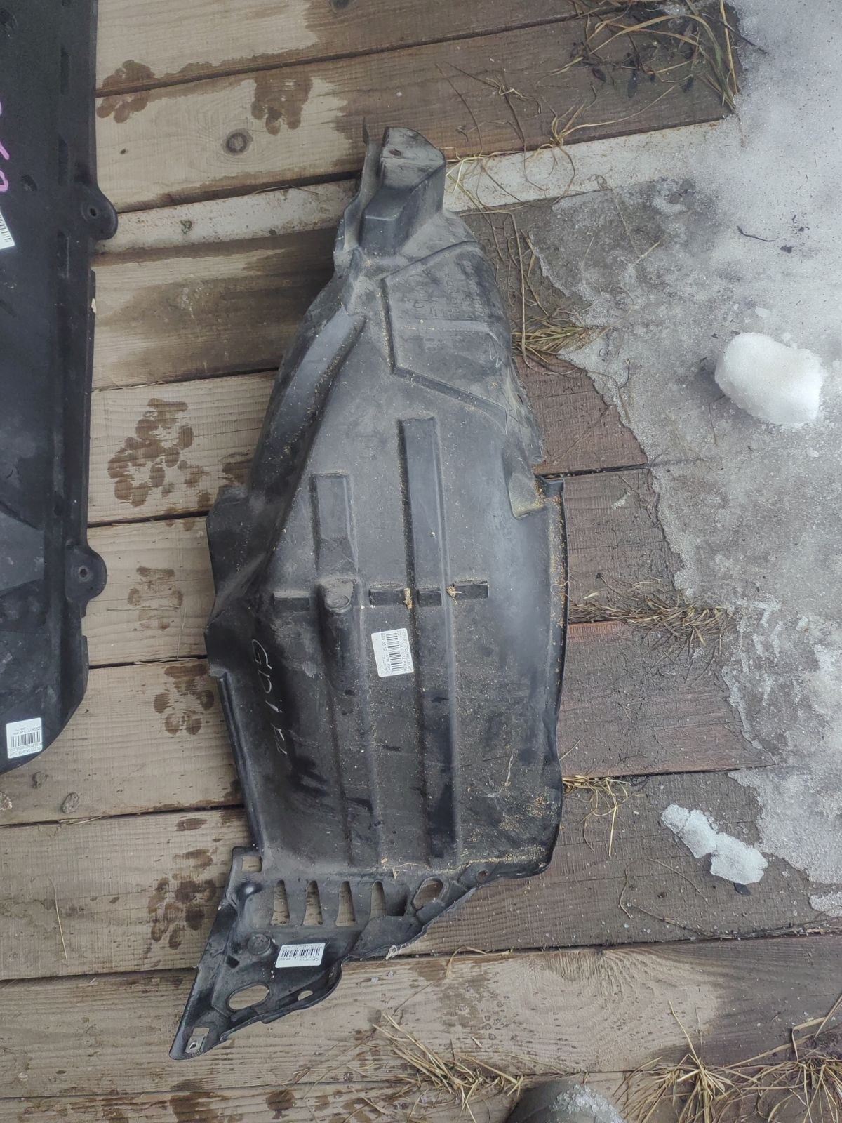 Подкрылок 74151-SAA-900, 3835FL-1, 3850FL1T, 74151-SAA-901, 74151-SAA-G00, 74151-SEL-T00, 74151SAA506, 915.HD11133L, GD8697AL, HD11071AL, NEG2019111, PHD11071AL, ST-HD15-016L-2 на Honda Fit GD1 L13A Фото 3