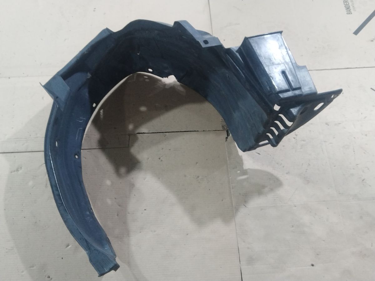 Подкрылок на Honda Fit GD1 L13A Фото 3