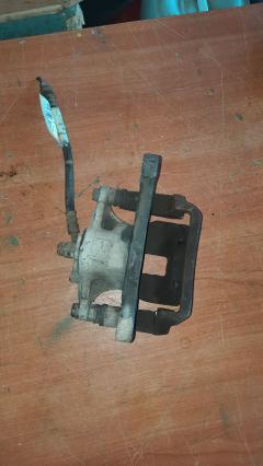 Суппорт 47730-26140 на Toyota Grand Hiace VCH10W 5VZ-FE Фото 4