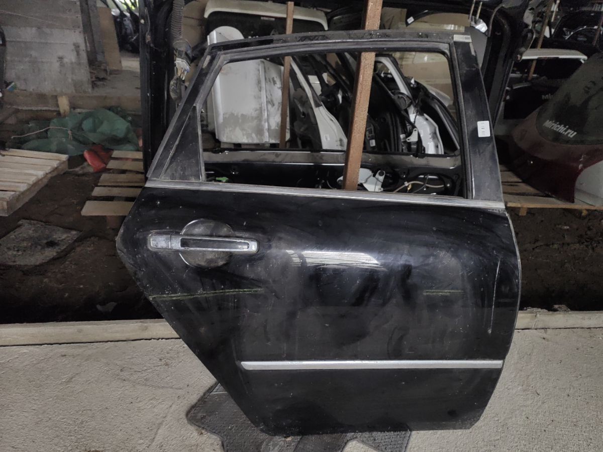 Дверь боковая на Nissan Fuga Y50 Фото 3