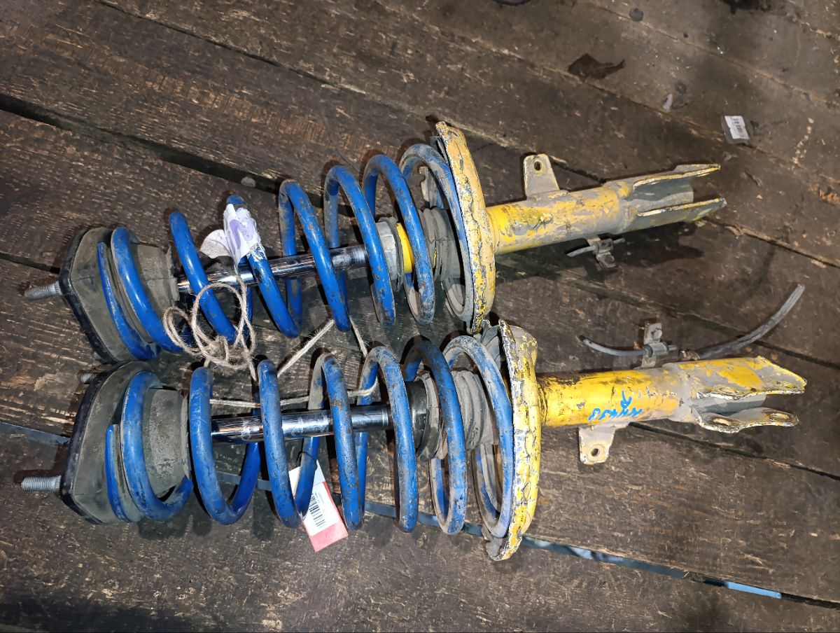 Стойка амортизатора на Lexus Rx400h MHU38L Фото 6