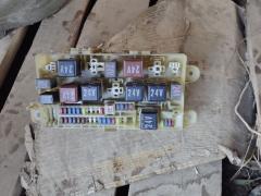 Блок предохранителей 7154-3194, 82660-37030 на Toyota Dyna XZU411 S05D Фото 5