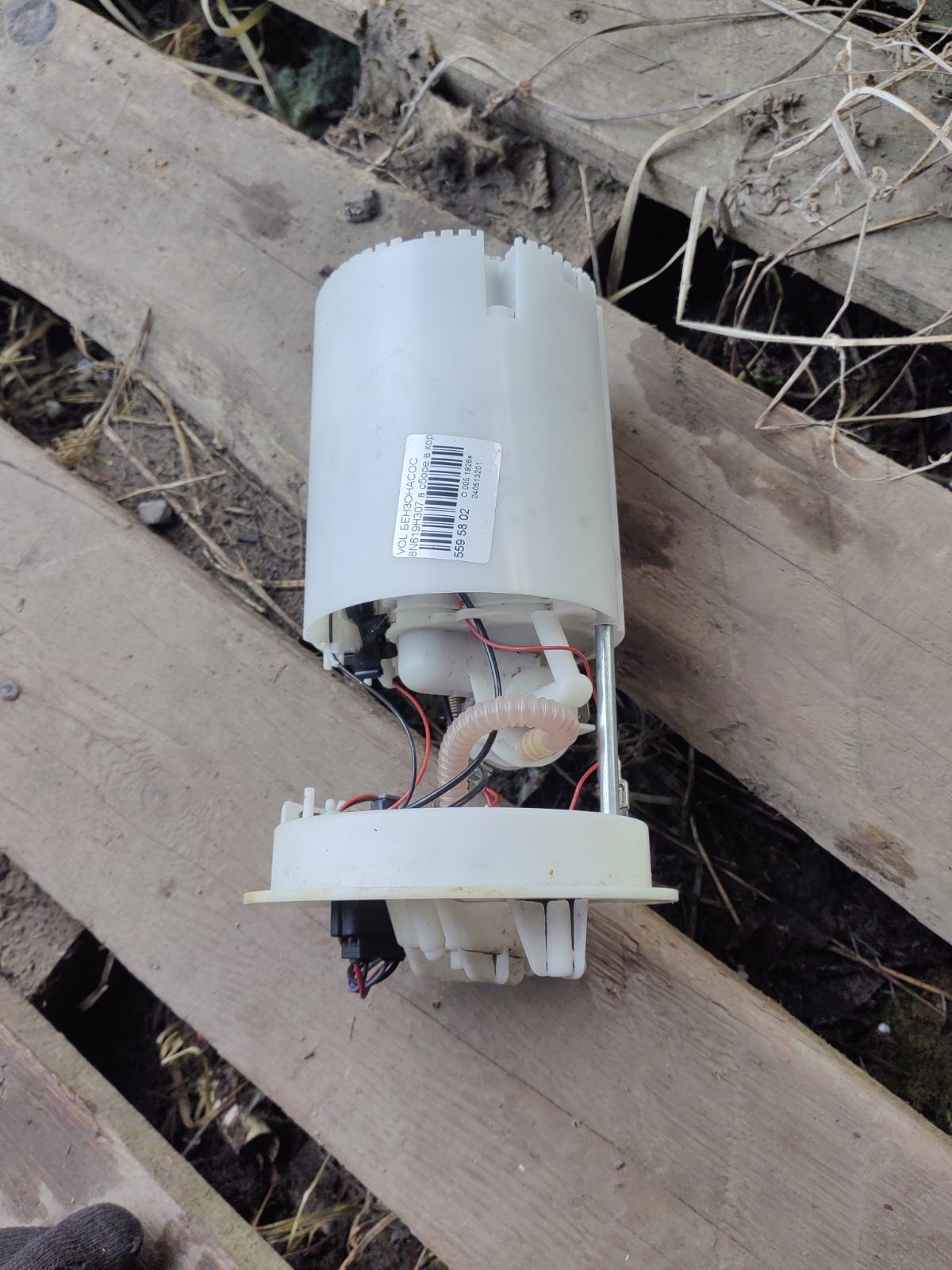 Бензонасос 8N619H307 на Volvo Фото 5