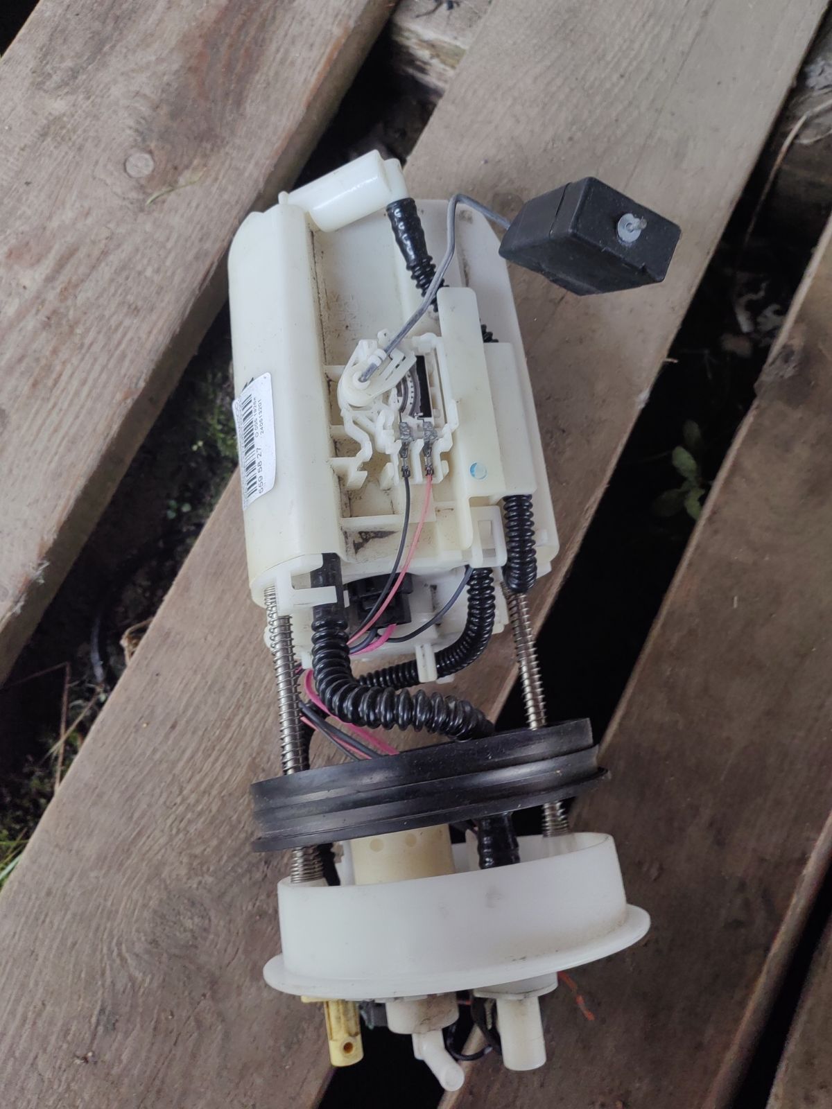 Бензонасос 17708-TF0-003 на Honda Fit GE6 L13A Фото 4