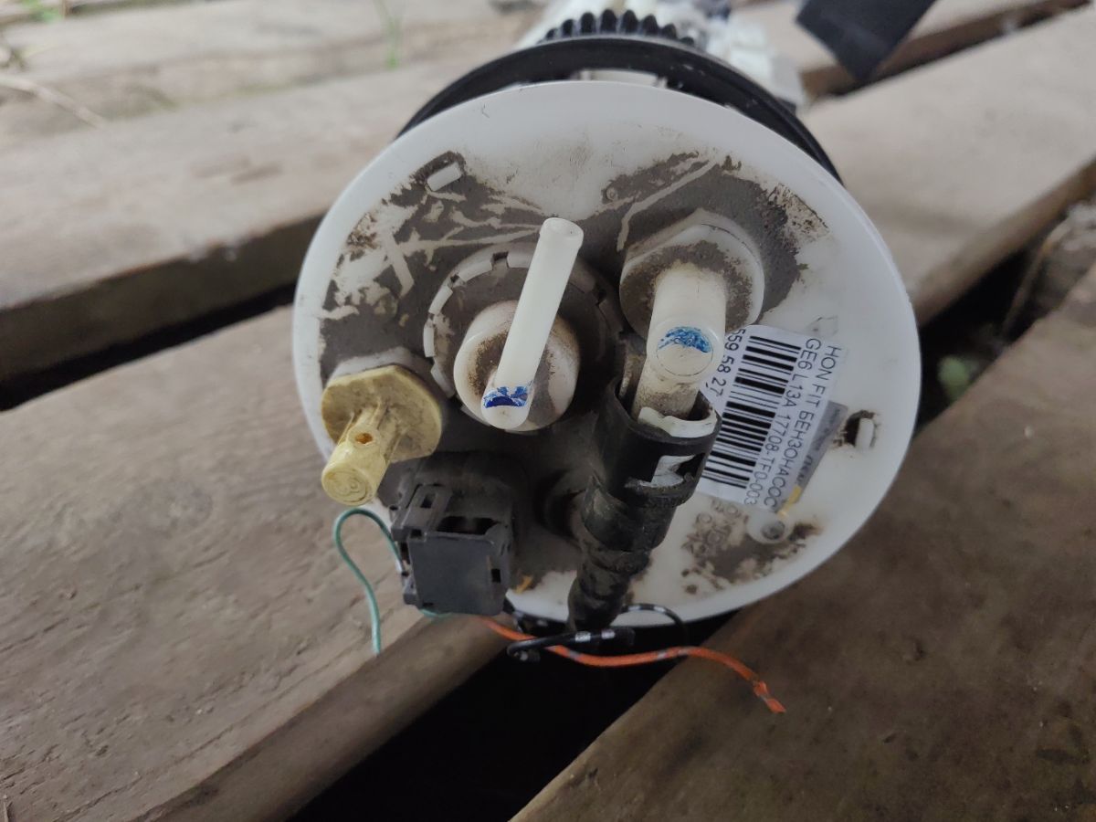 Бензонасос 17708-TF0-003 на Honda Fit GE6 L13A Фото 5