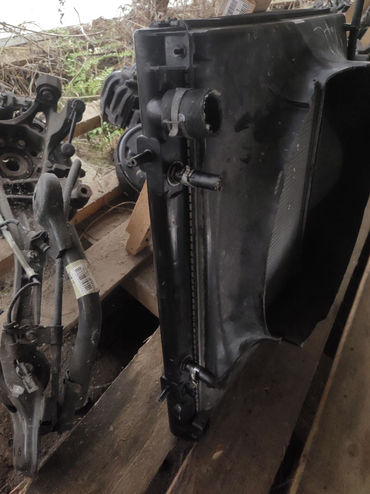 Радиатор ДВС FX-036-7562, FX-036-7562A, MC0005, TD-036-7562, TD-036-7562A на Mitsubishi Delica Space Gear PD6W 6G72 Фото 5