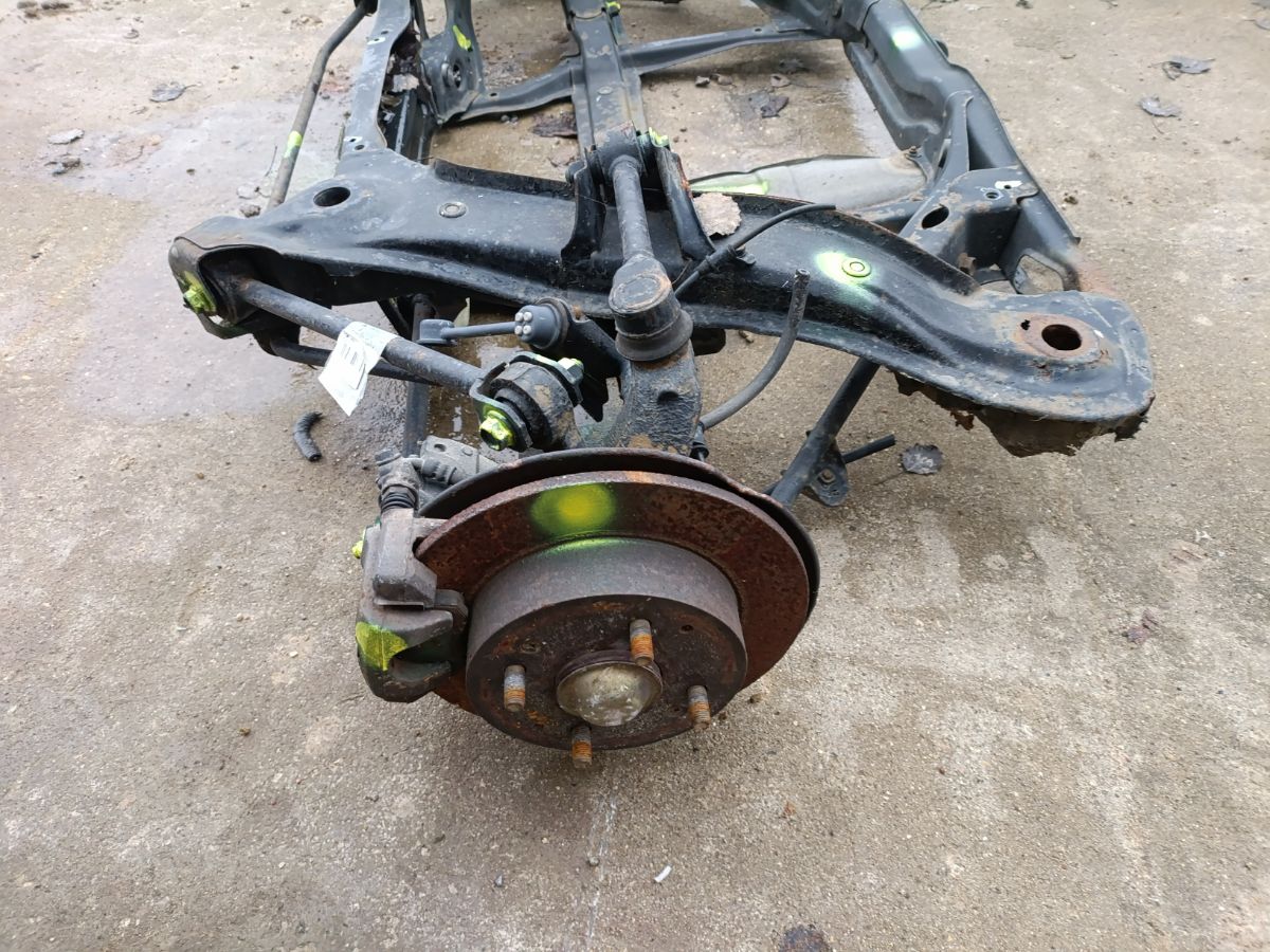 Балка подвески на Honda Accord CF4 F20B Фото 11