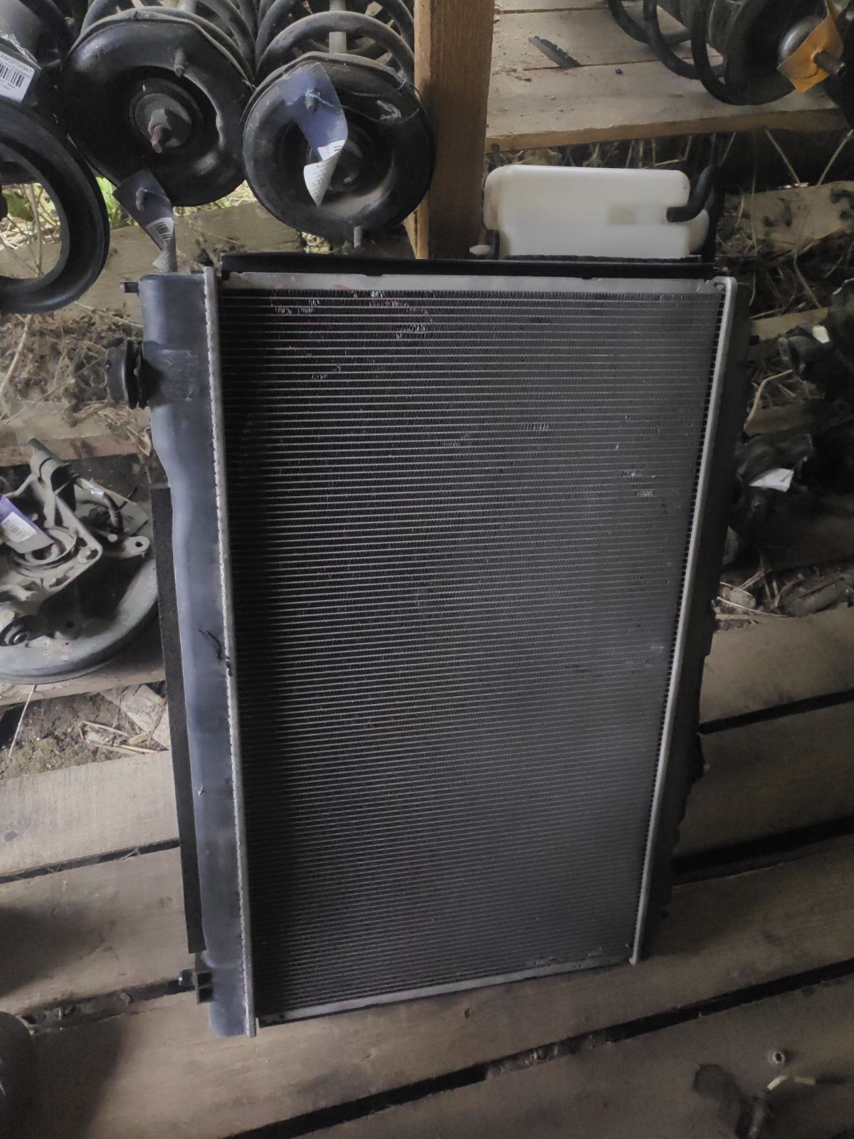 Радиатор ДВС 16400-28290, 16400-28300, 16400-28320, 16400-28360, 16400-37220, FX-036-0968, FX-036-0968A, FX-036-3443, FX-036-3443A, TD-036-0968, TD-036-0968A, TD-036-3443, TD-036-3443A на Toyota Noah ZRR75G 3ZR-FE Фото 8