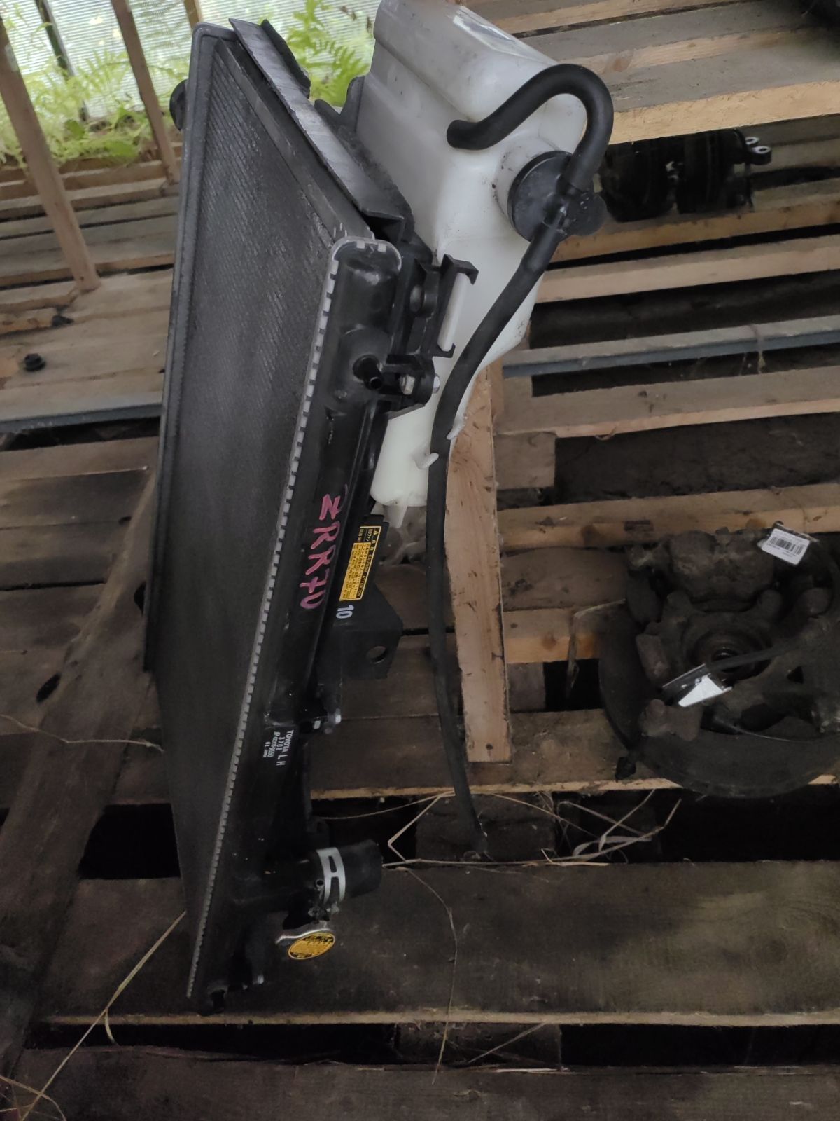 Радиатор ДВС 16400-28290, 16400-28300, 16400-28320, 16400-28360, 16400-37220, FX-036-0968, FX-036-0968A, FX-036-3443, FX-036-3443A, TD-036-0968, TD-036-0968A, TD-036-3443, TD-036-3443A на Toyota Noah ZRR70G 3ZR-FE Фото 5