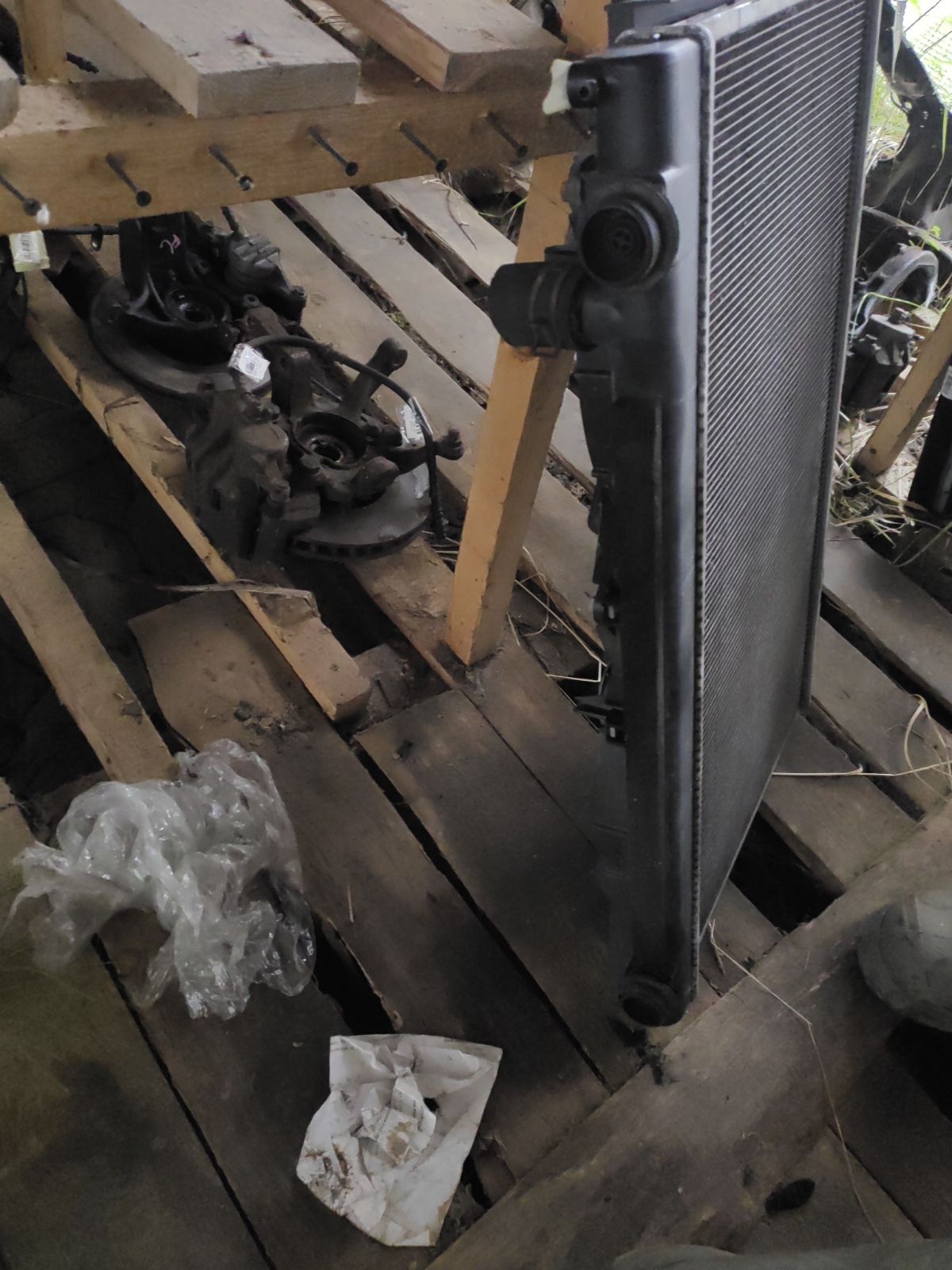 Радиатор ДВС 16400-28290, 16400-28300, 16400-28320, 16400-28360, 16400-37220, FX-036-0968, FX-036-0968A, FX-036-3443, FX-036-3443A, TD-036-0968, TD-036-0968A, TD-036-3443, TD-036-3443A на Toyota Noah ZRR70G 3ZR-FE Фото 6