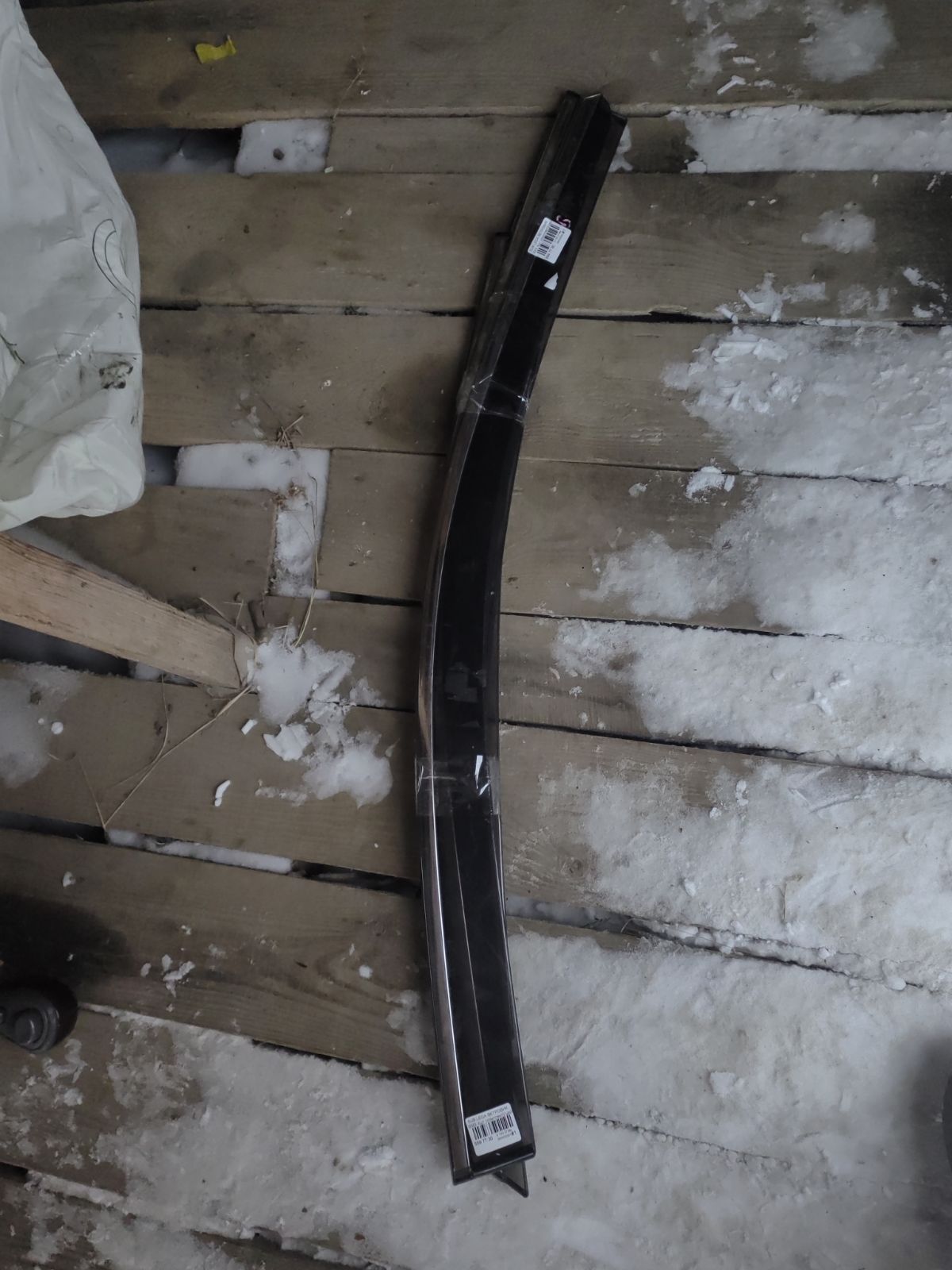 Ветровик на Subaru Legacy BM9 Фото 4