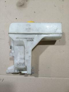 Бачок расширительный 217104U000 на Nissan Wingroad WFY11 QG15DE Фото 2