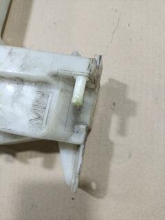 Бачок расширительный 217104U000 на Nissan Wingroad WFY11 QG15DE Фото 5