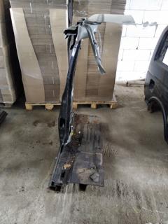 Стойка кузова средняя на Honda Stepwgn RF3 K20A Фото 4