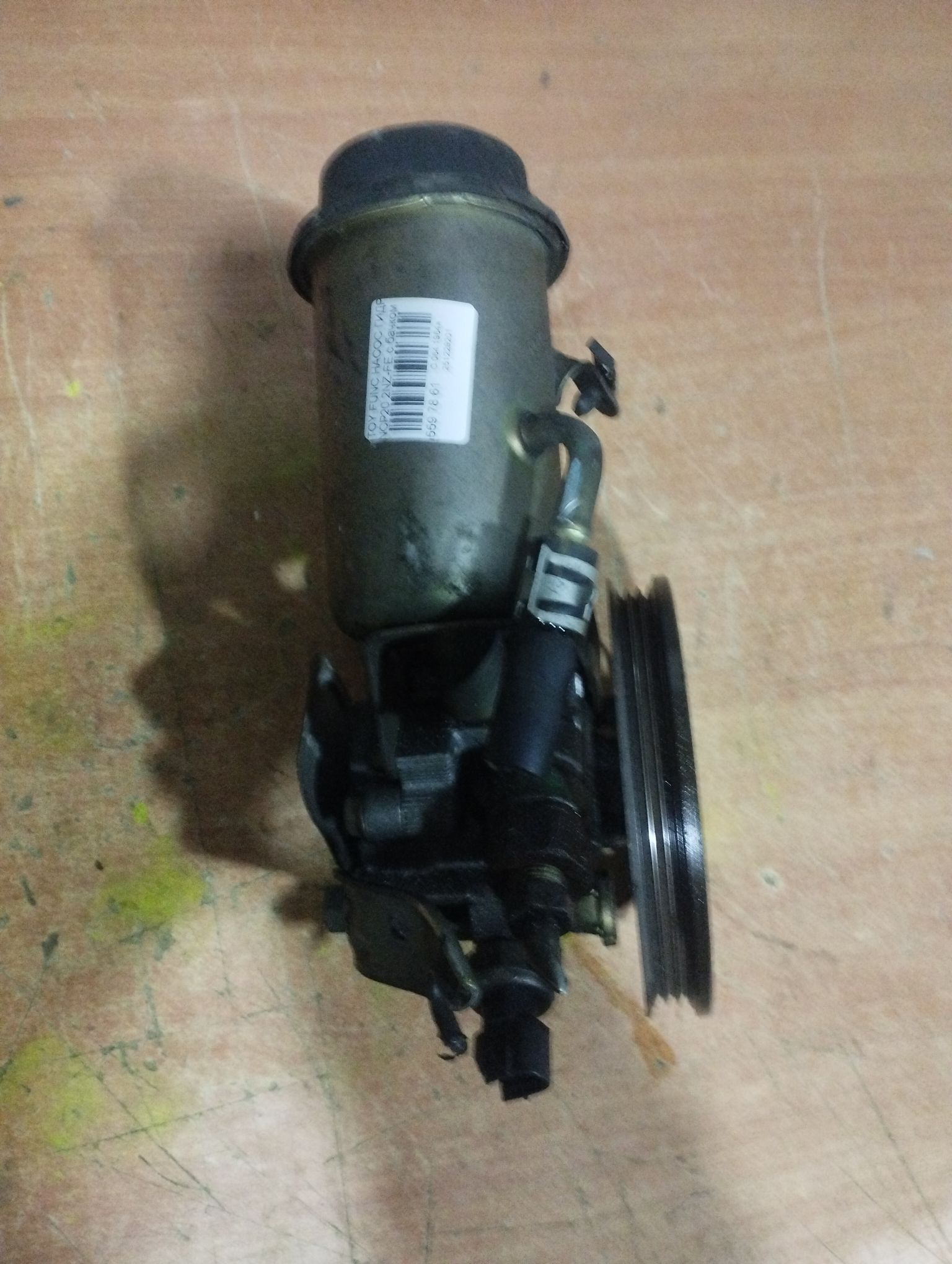 Насос гидроусилителя 44310-52050 на Toyota Funcargo NCP20 2NZ-FE Фото 4