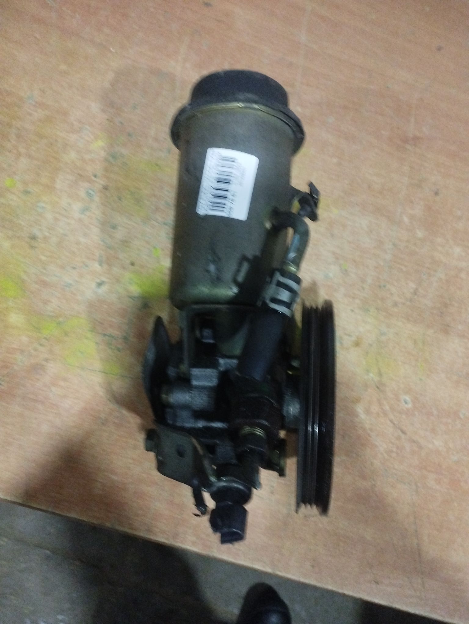 Насос гидроусилителя 44310-52050 на Toyota Funcargo NCP20 2NZ-FE Фото 7