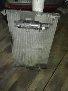 Радиатор кондиционера на Mazda Mpv LV5W G5-E Фото 2