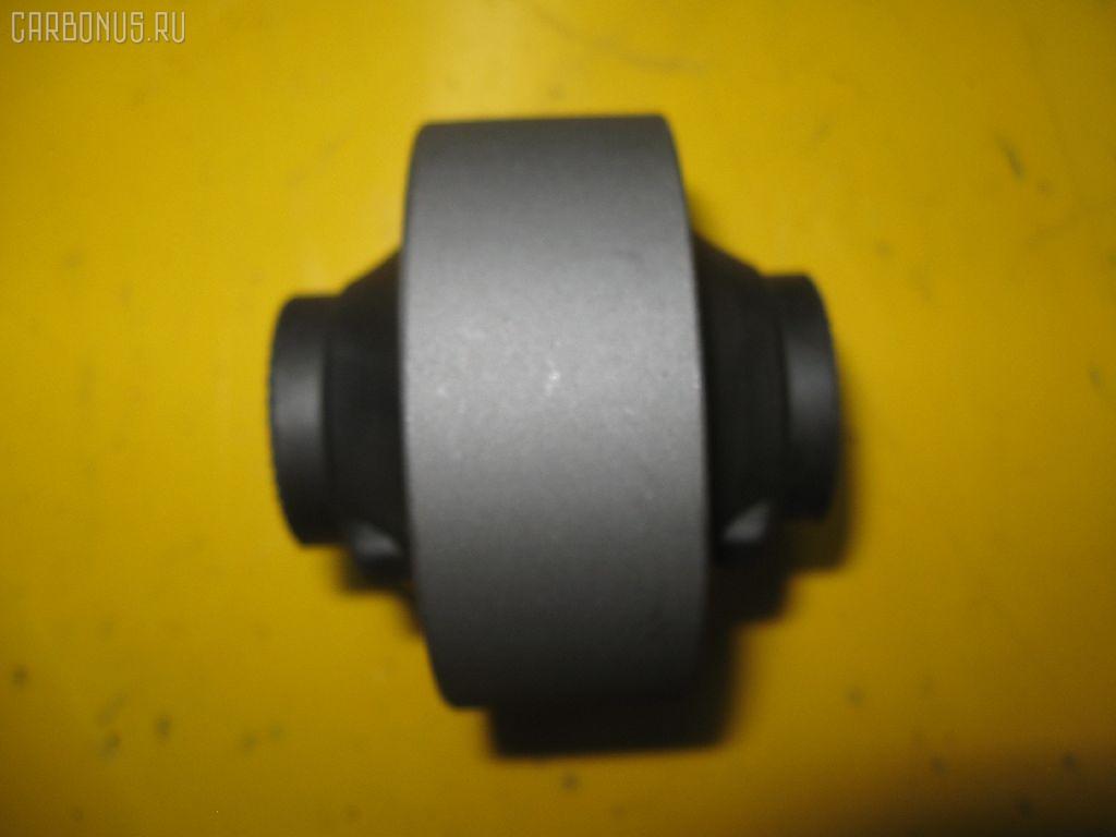 Сайлентблок RBI 48655-20221T на Toyota Avensis AZT220 Фото 2