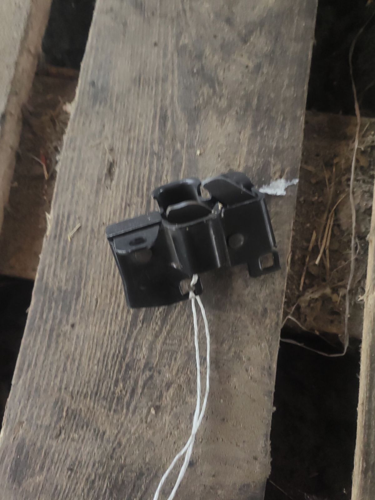 Замок капота A2208800160 на Mercedes-Benz S-Class W220.075 Фото 3