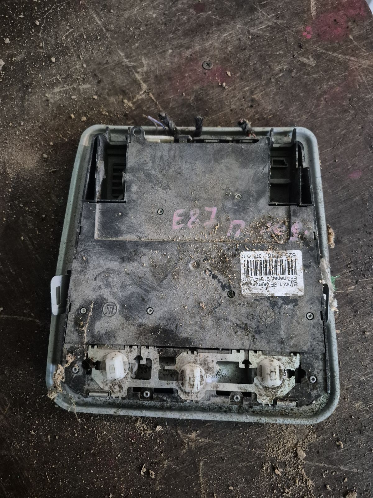 Светильник салона 61319137479, 61316952207, 61316955271, 61316956047, 61316961449, 61316976289, 61319120442, 61319180007, 61319197737, 61319205105, 61319209535, 61319218141, 61319225473 на Bmw 1-Series E87-UE12 Фото 4